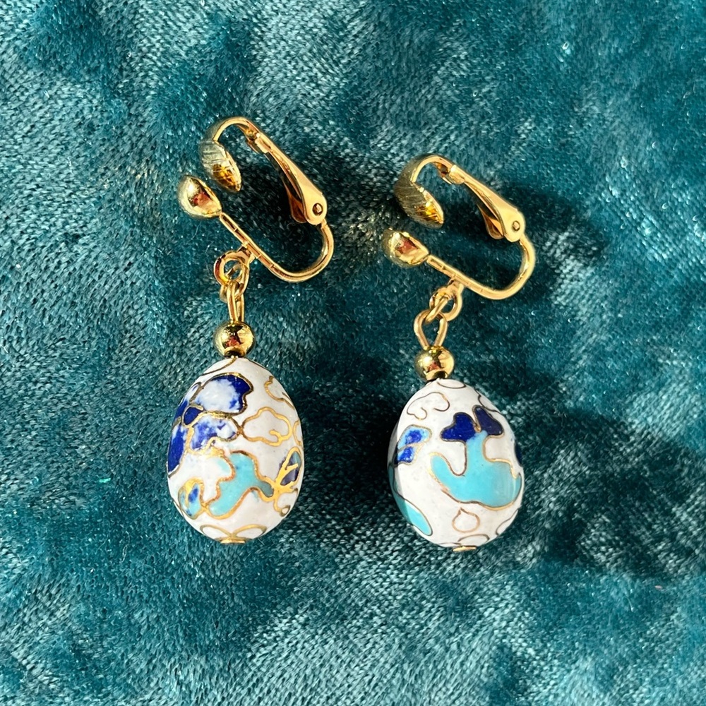 Vintage Cloisonne White and Blue Egg Clip On Earrings
